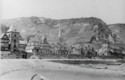 Rheinufer am Kranentor um 1890
